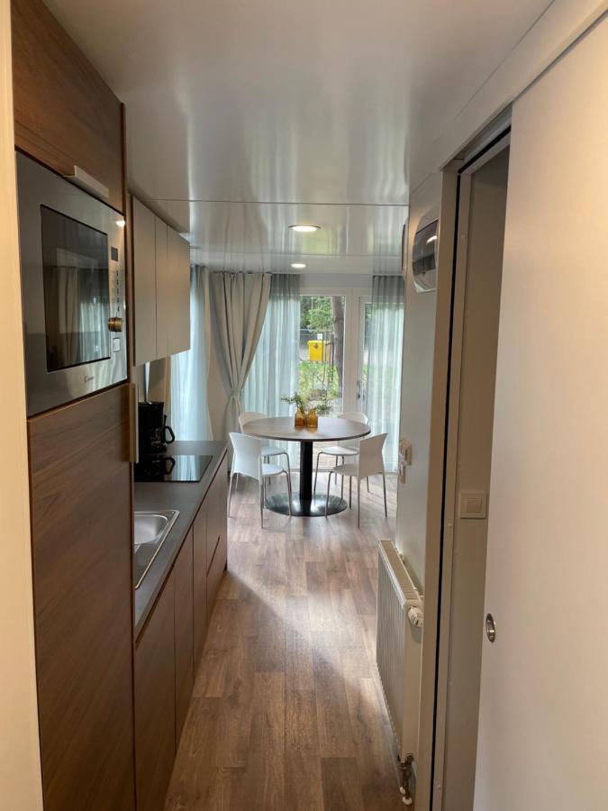 Chalet Het Edelhert Zutendaal Eksteriør billede